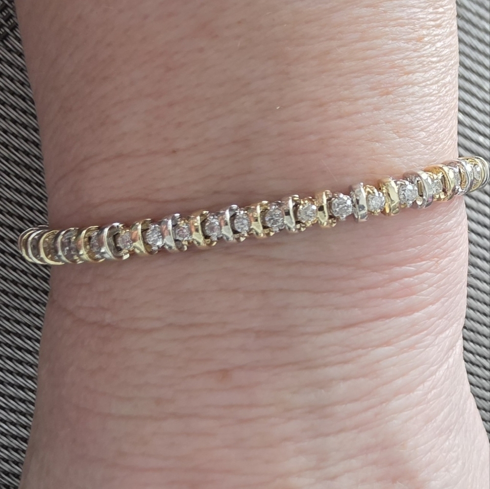 Vintage 14K Yellow And White Gold 1.5 carat Diamond Tennis Bracelet